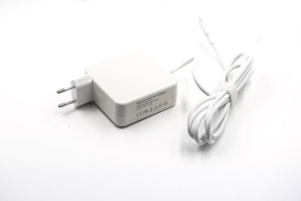 NB ADAPTER XRT 65W 20V 3.25A XRT65-TYPE-C